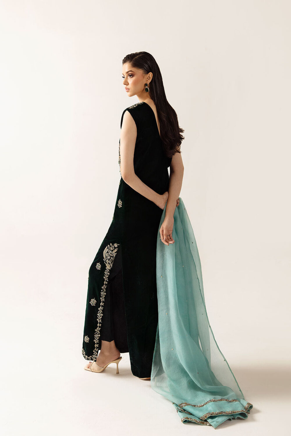 Cathie - Image 4