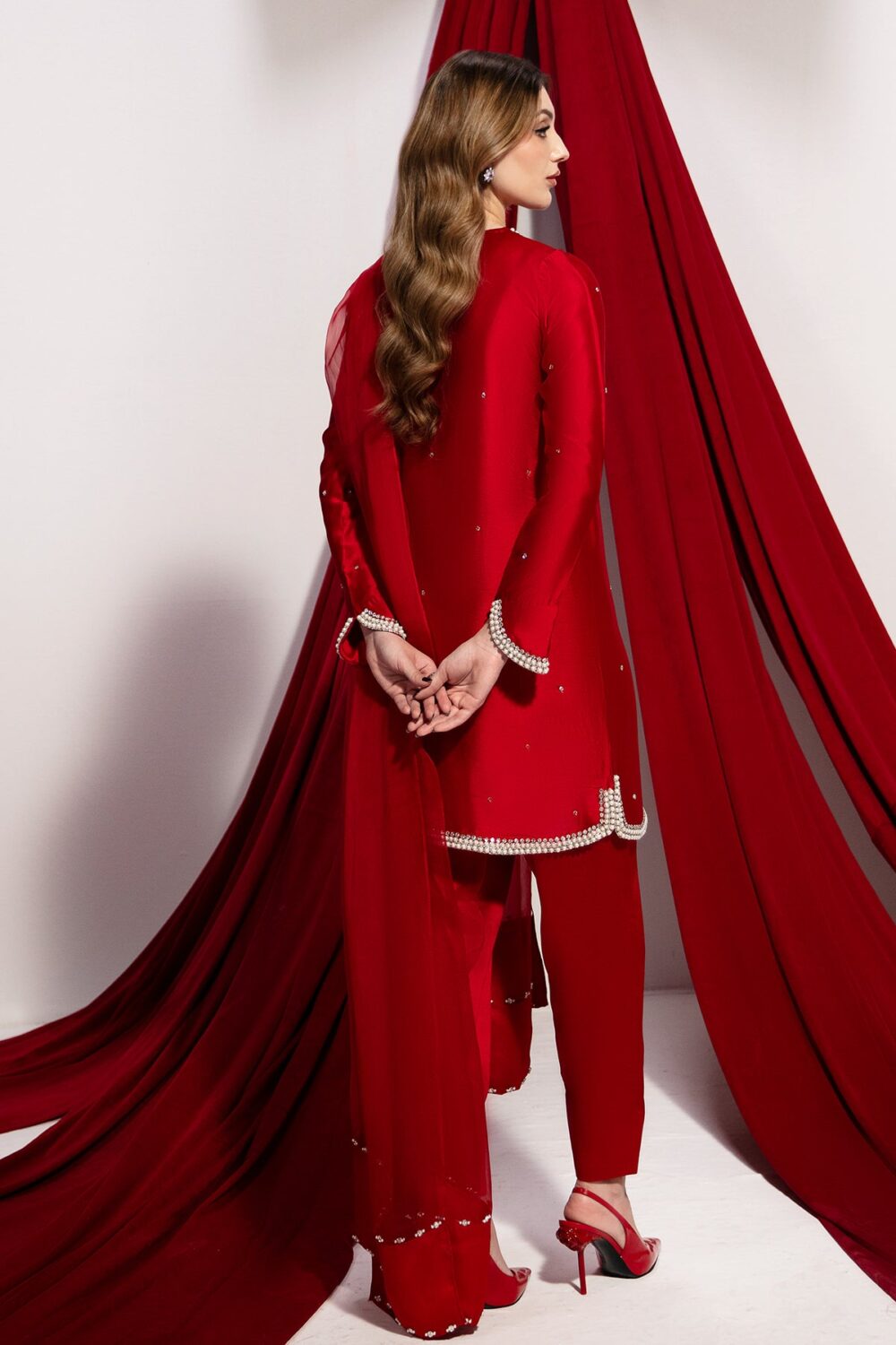 Crimson - Image 5