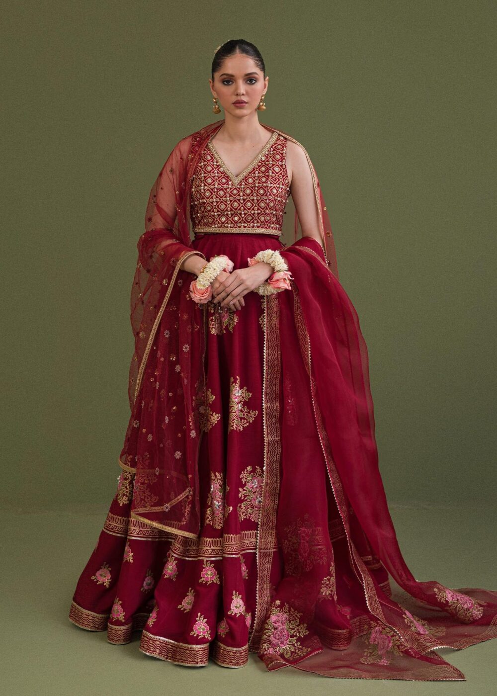 Classic Red Pakistani Wedding Wear Embroidered Lehenga Choli Duaptta - Image 4