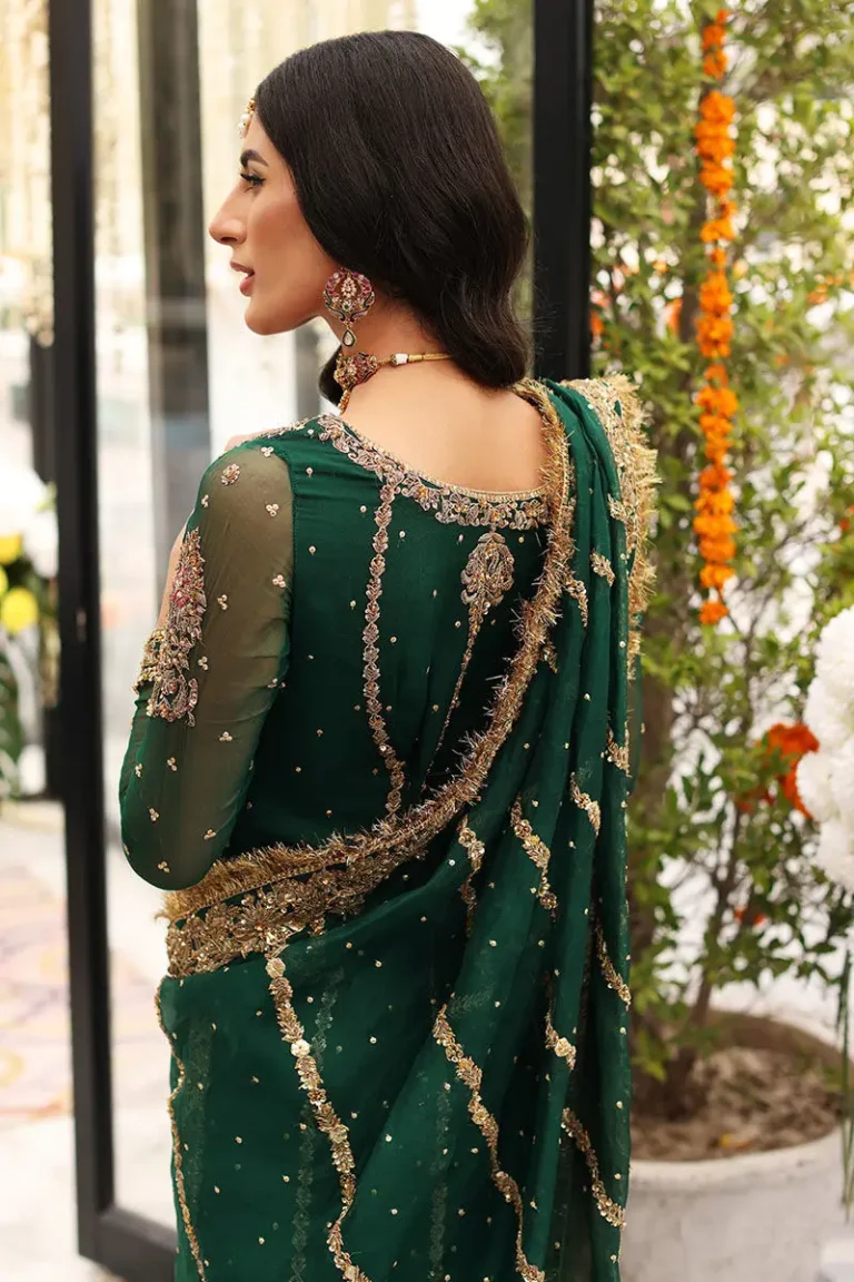 DarkGreenGhararaKameezforPakistaniMehndiWear_1080x