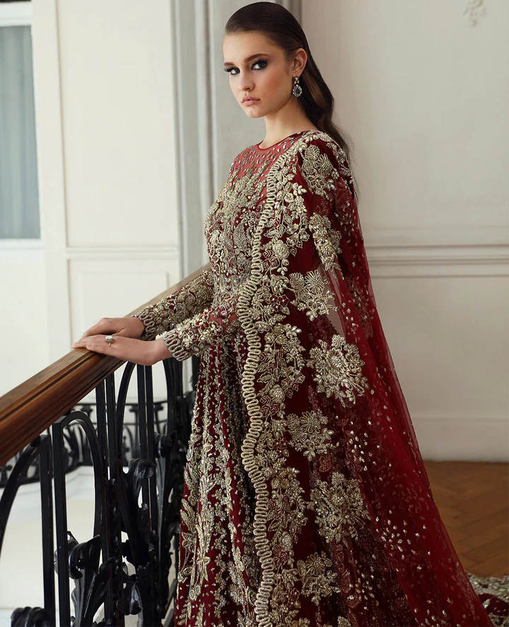 PakistaniBridalDressinEmbellishedRedGownStyle_720x