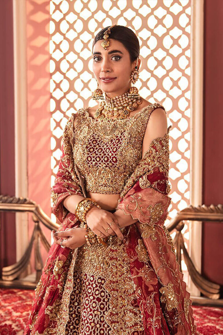 RoyalBridalLehengaCholiIndianBridalWear_1080x