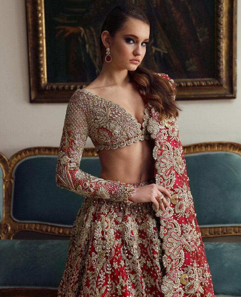IndianBridalDressinRedCholiDupattaLehengaStyle_1080x