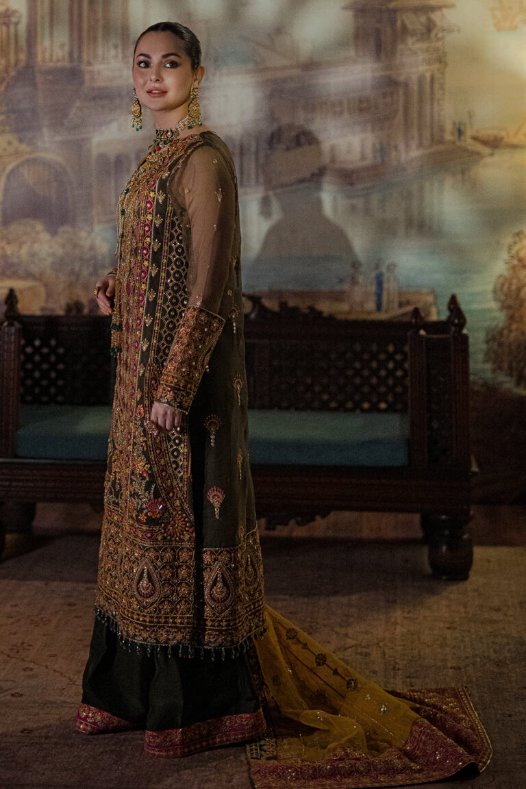 EmbellishedGreenMehndiDressinKameezTrouserStyle_1080x