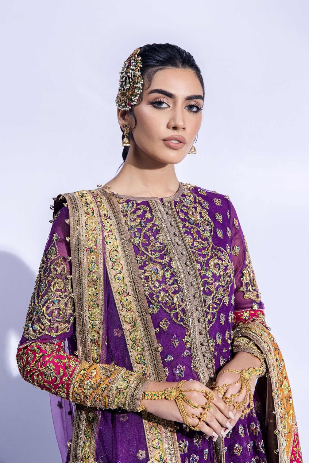 Pakistani Mehndi Dress in Jacket and Sharara Style - Image 7