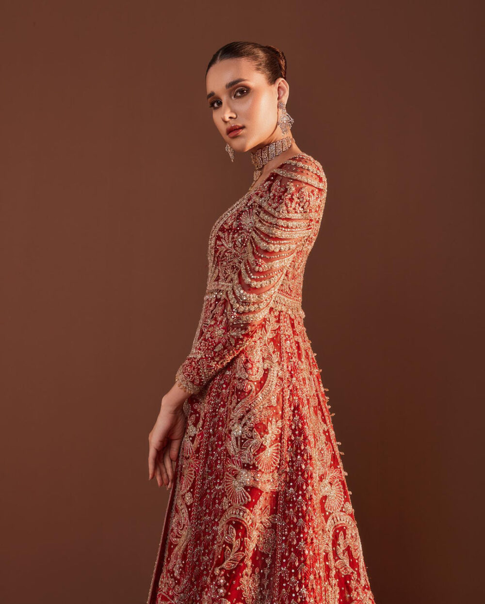 Net Red Lehenga Front Open Gown Indian Bridal Wear - Image 3