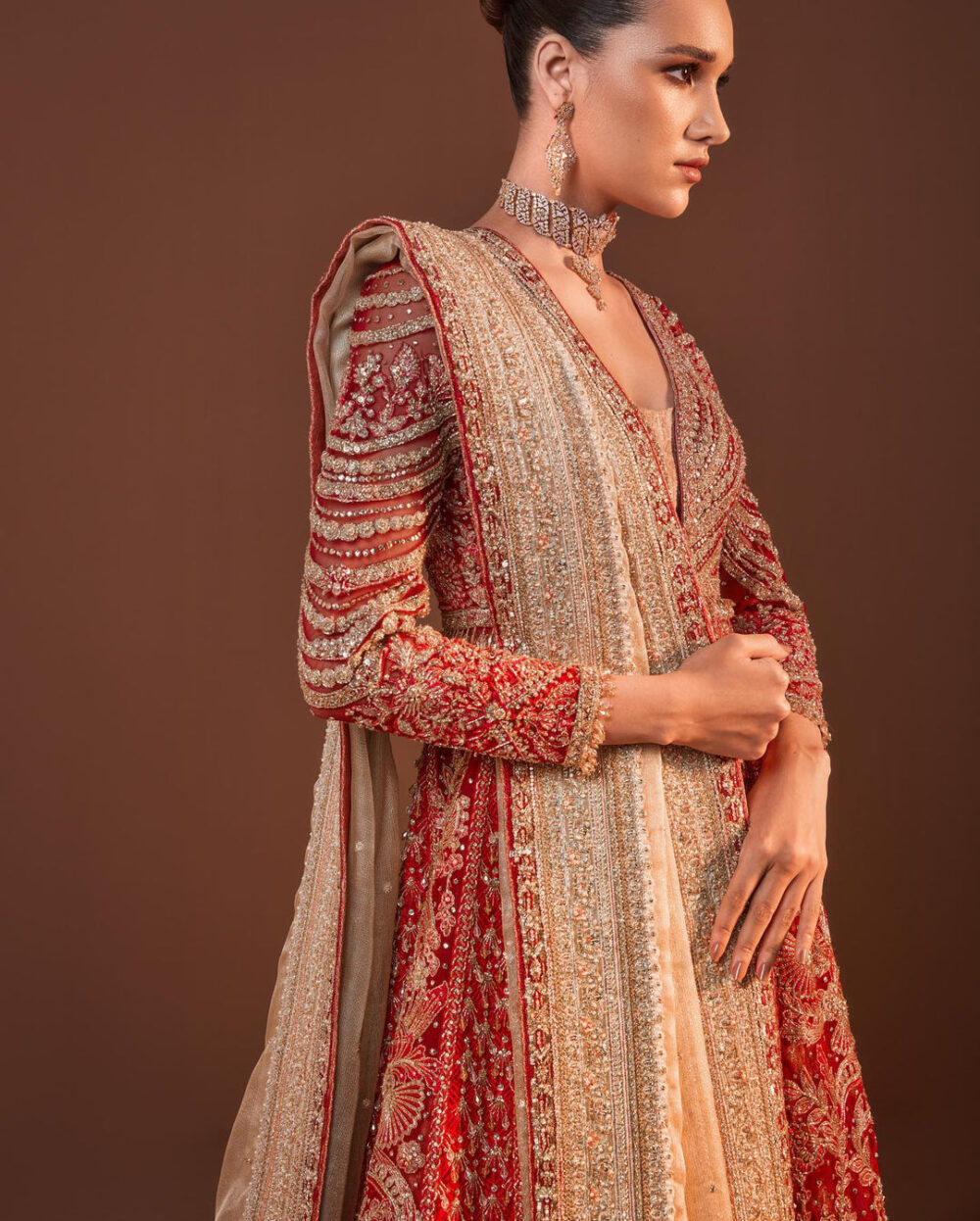 Net Red Lehenga Front Open Gown Indian Bridal Wear - Image 2