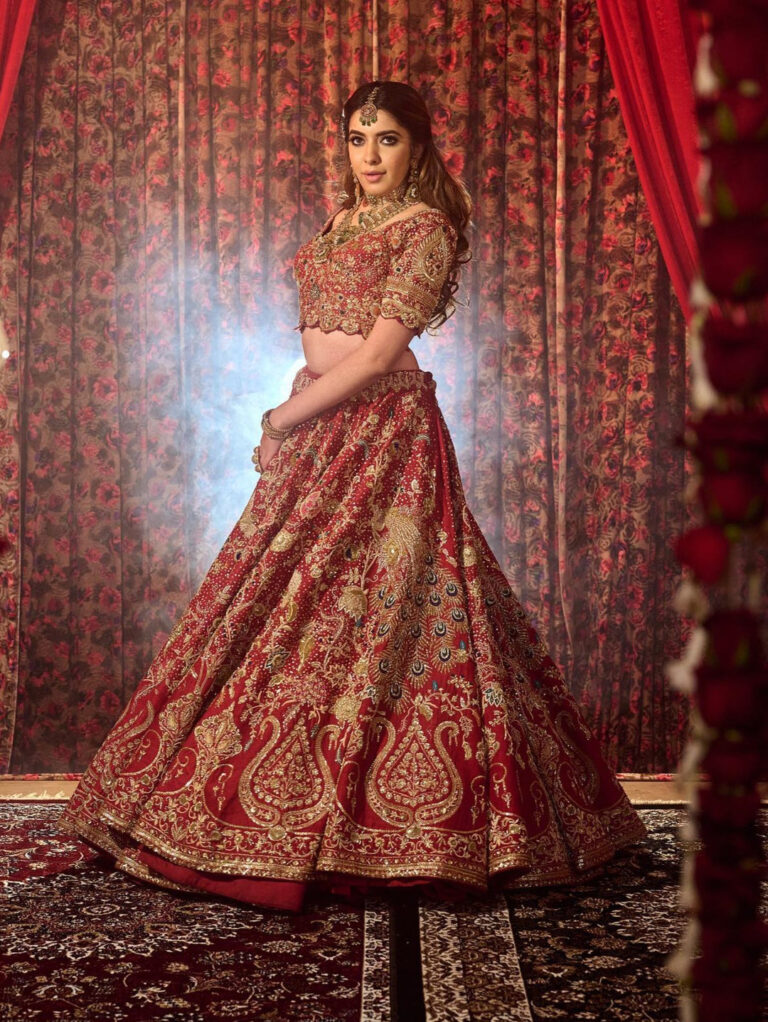 IndianBridalRedLehengaCholiDupattaforWedding_1080x