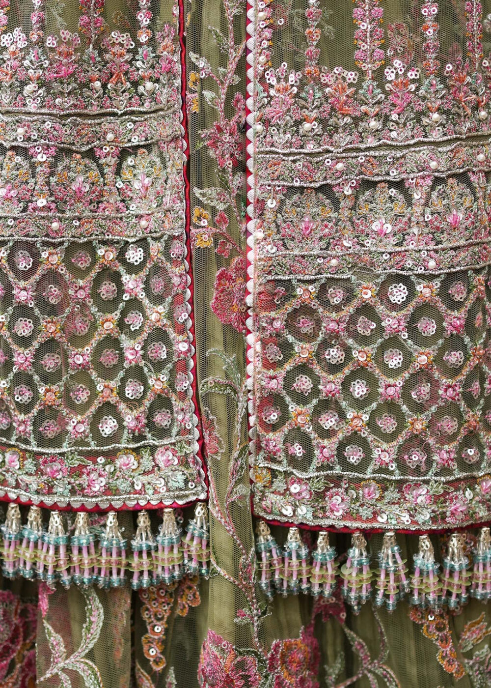 Indian Bridal Dress in Shirt and Green Lehenga Style - Image 3