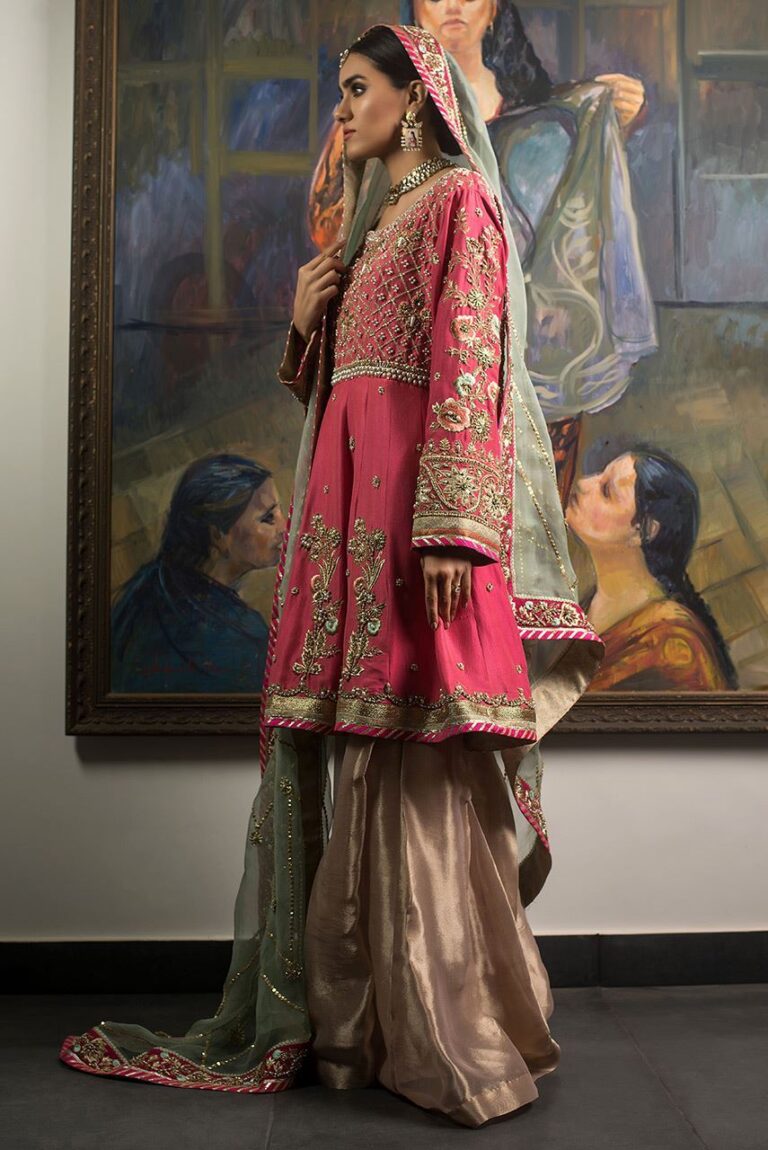 wedding_mehndi_dress2_1800x1800