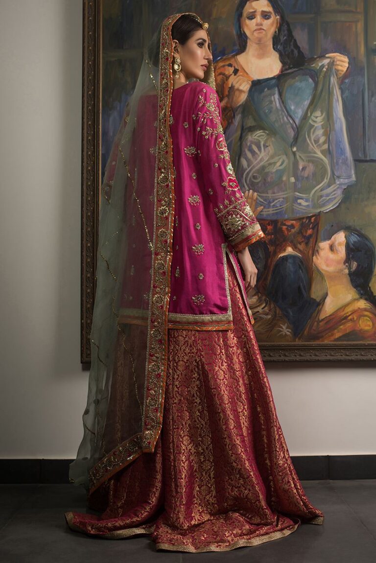 wedding_mehndi_outfit2_1800x1800